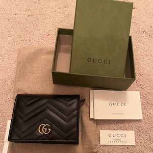 Gucci Marmot card wallet